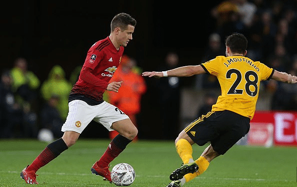 球队的中场 球队的中场