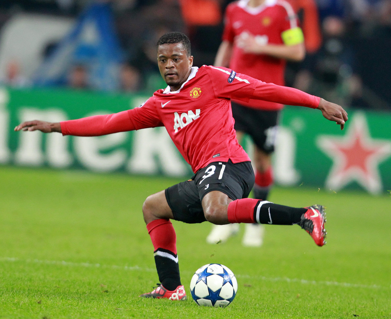 引人关注的 引人关注的